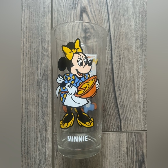 Vintage 1978 Walt Disney Minnie Mouse Pepsi Collectors Series Glass - Picture 1 of 5